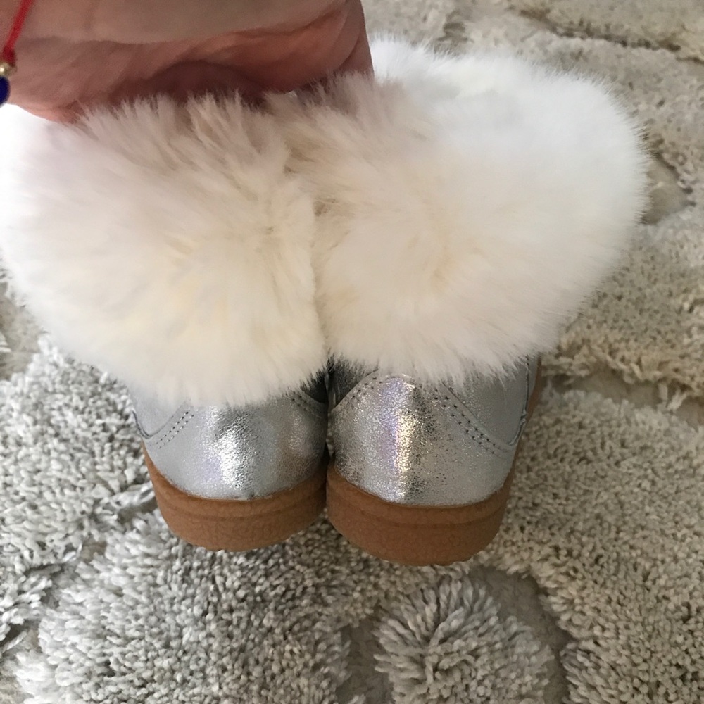 Booties - Picture 5 of 6